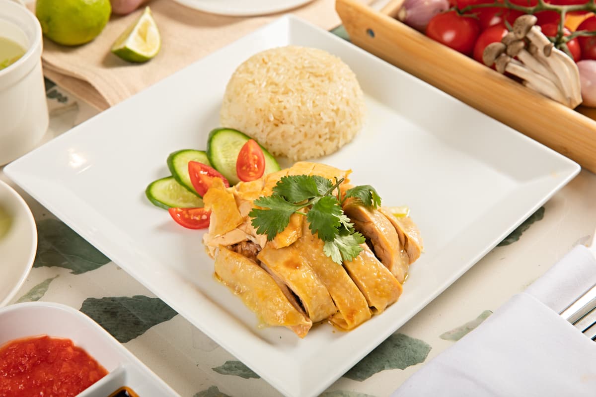 ข้าวมันไก่สไตล์กรุงเทพฯ